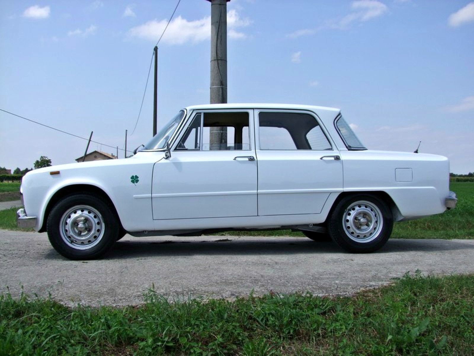 ALFA ROMEO GIULIA 1300 SUPER 